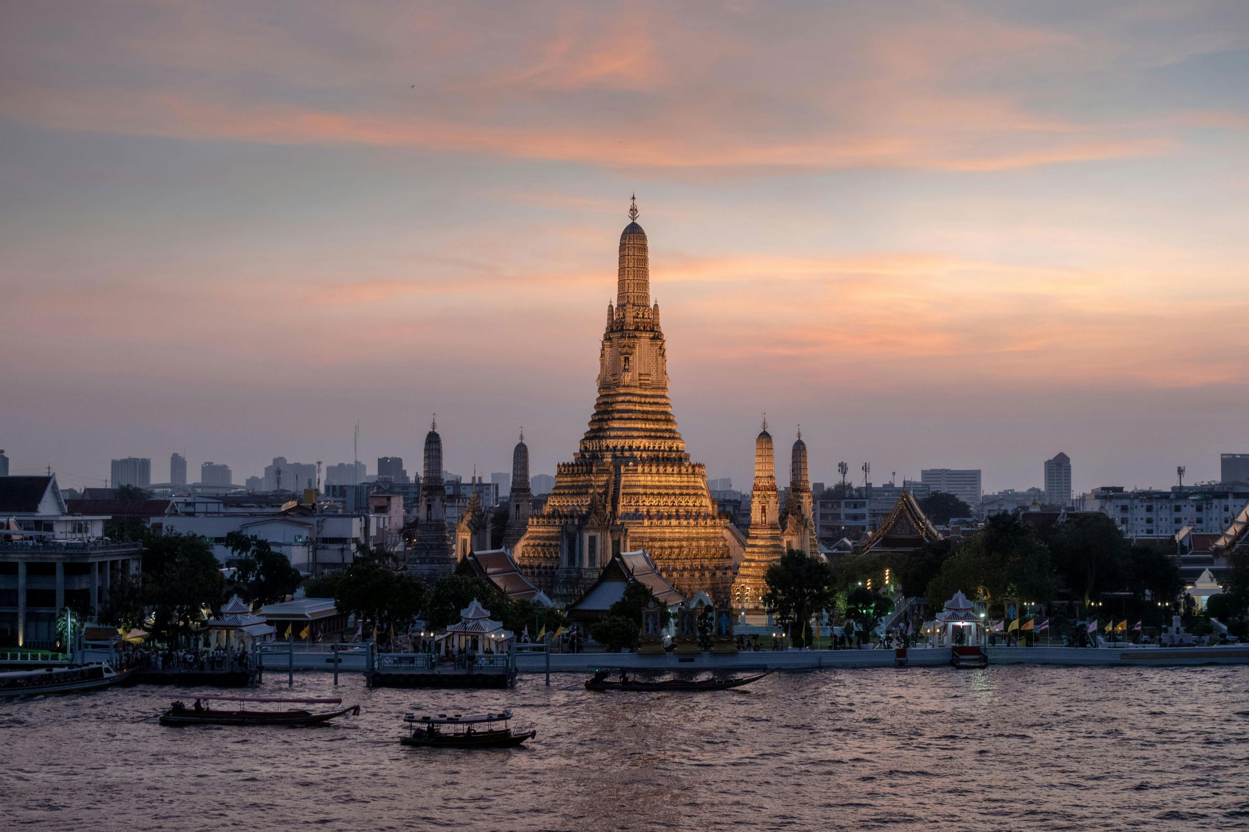 Thailand Tour with Yia Vang